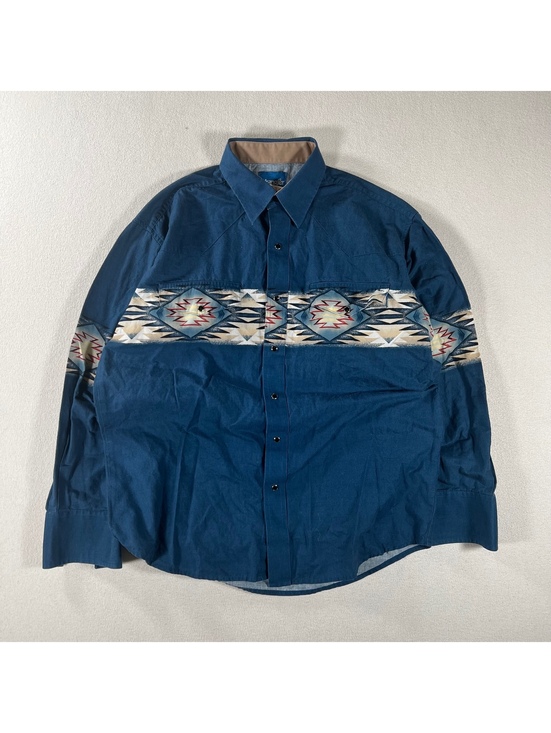 Wrangler Other - Vintage Wrangler pearl snap Aztec patterned western shirt